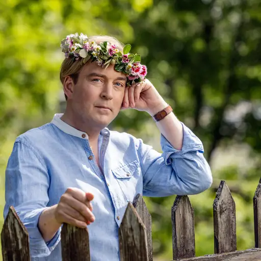 Andreas T Olsson